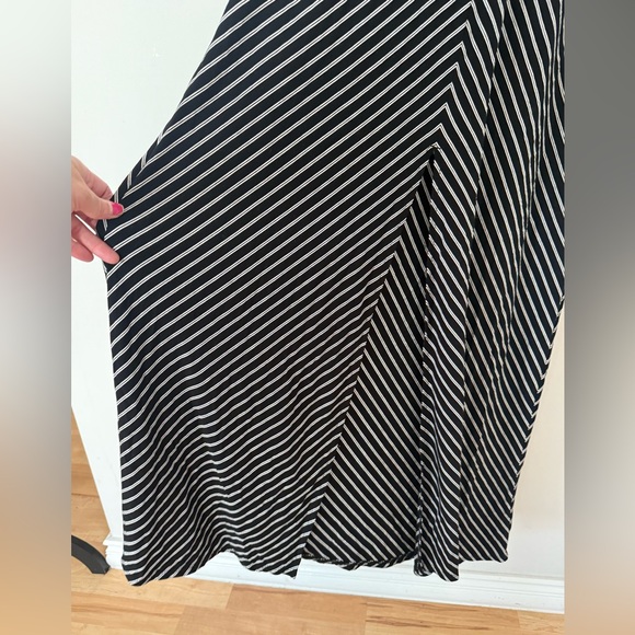 White House Black Market WHBM Black & White Striped Tie Front or Back Maxi Dress - Picture 8 of 12